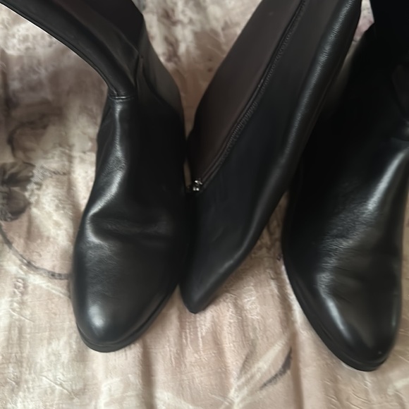 Michael Kors boots size 5M - Picture 6 of 10